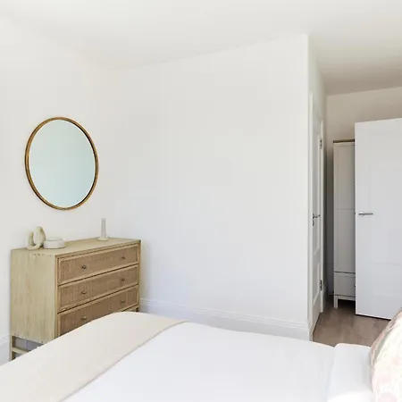 The Wembley Park Sanctuary - Stunning 2Bdr Flat With Balcony Apartment London Exterior photo