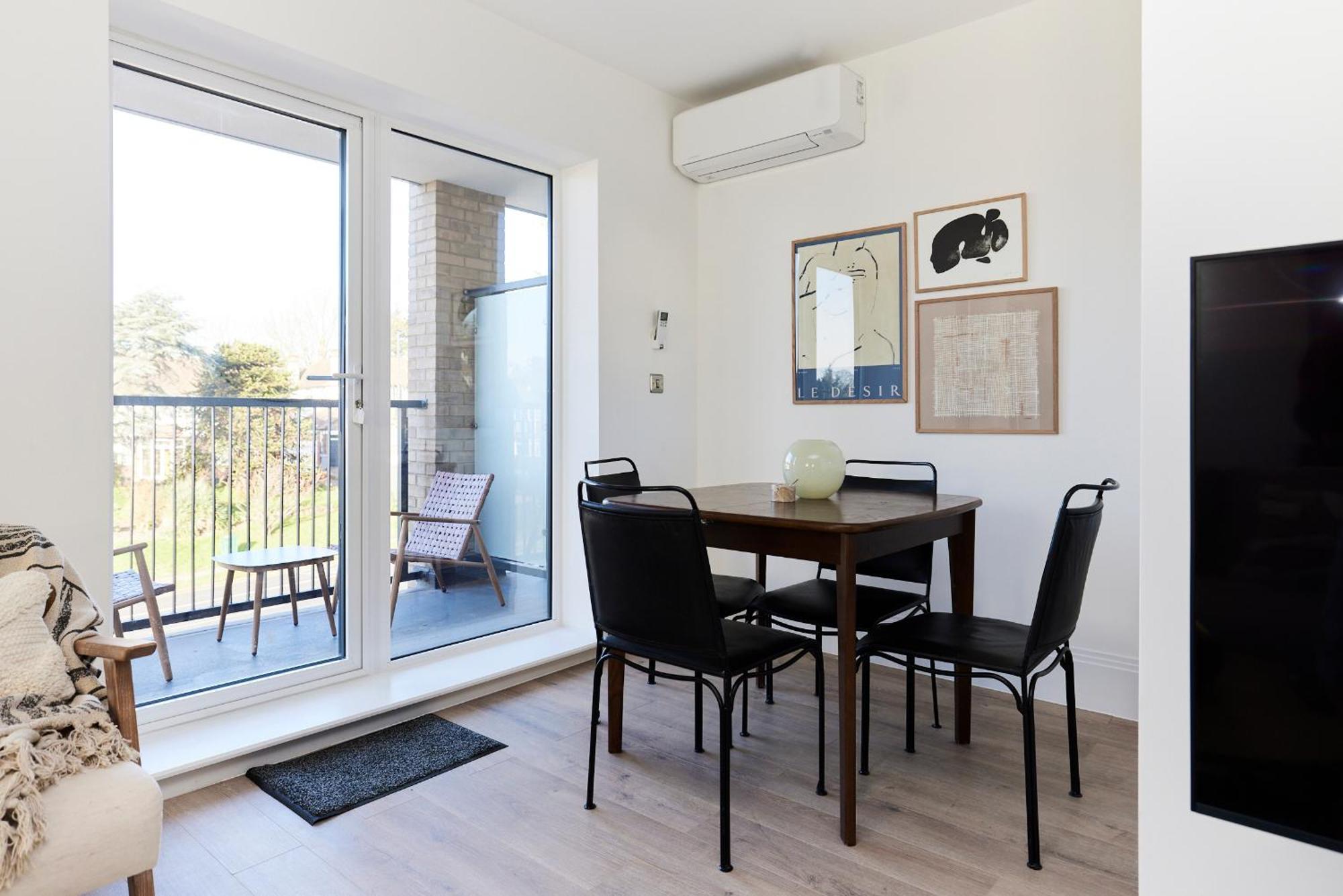 The Wembley Park Sanctuary - Stunning 2bdr Flat With Balcony Londres